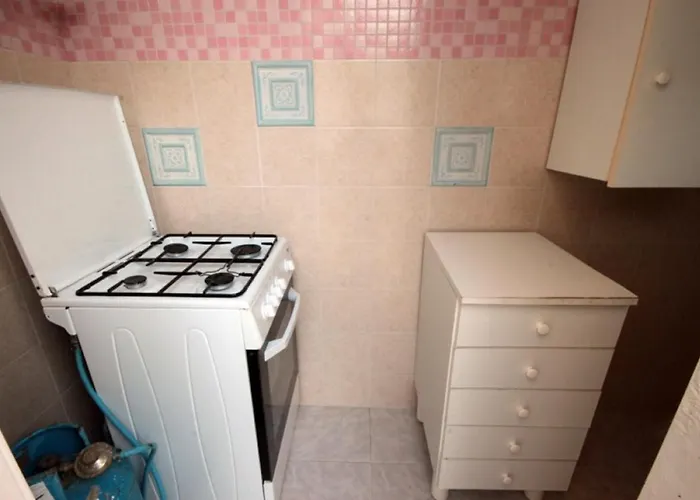 Πανσιόν Punta Prosciutto 3*