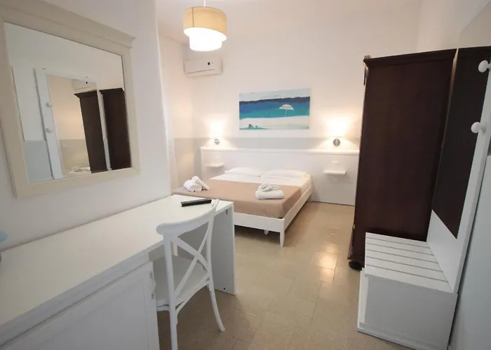 Punta Prosciutto Πανσιόν Porto Cesareo